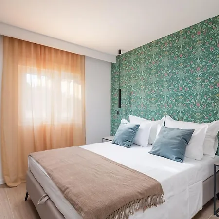 Adriatic Rooftop - Private Heated Pool Villa Stanici