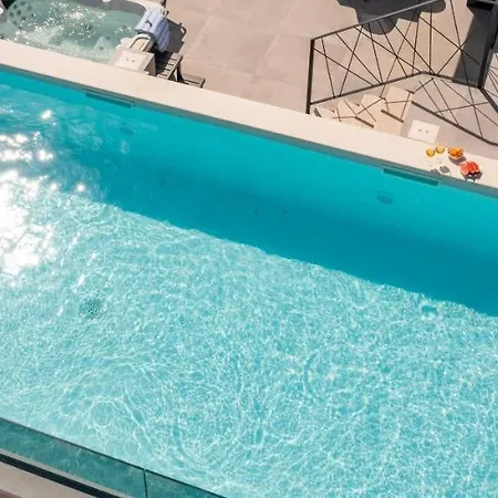 别墅 Adriatic Rooftop - Private Heated Pool Stanici