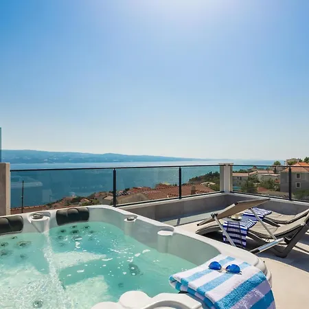 Adriatic Rooftop - Private Heated Pool