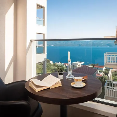 别墅 Adriatic Rooftop - Private Heated Pool